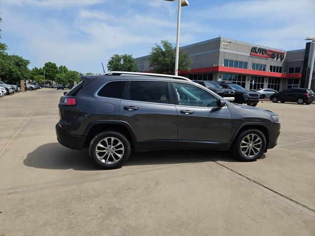 used 2019 Jeep Cherokee car, priced at $16,400