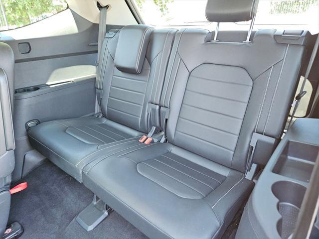 used 2021 Volkswagen Atlas car, priced at $24,500