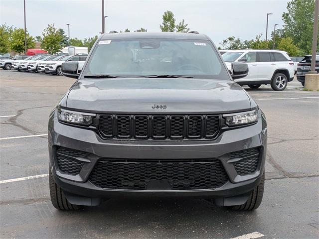 new 2025 Jeep Grand Cherokee car, priced at $42,910