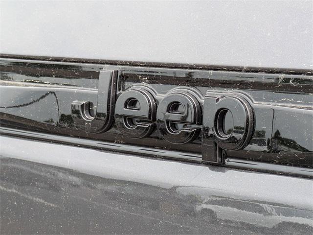 new 2025 Jeep Grand Cherokee car, priced at $42,910