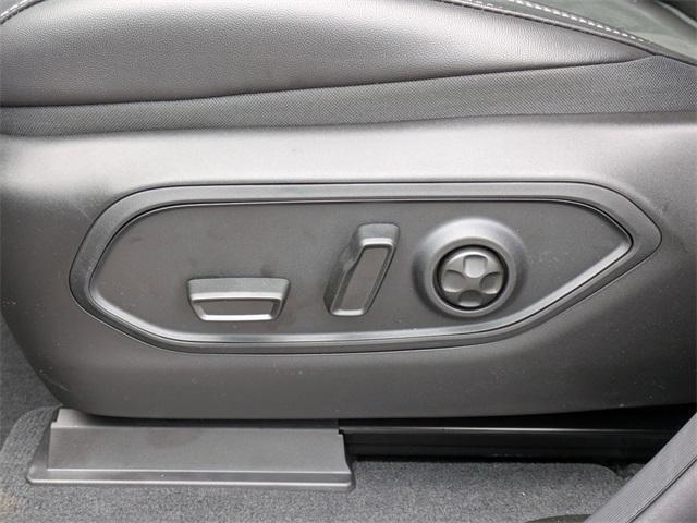 new 2025 Jeep Grand Cherokee car, priced at $42,910