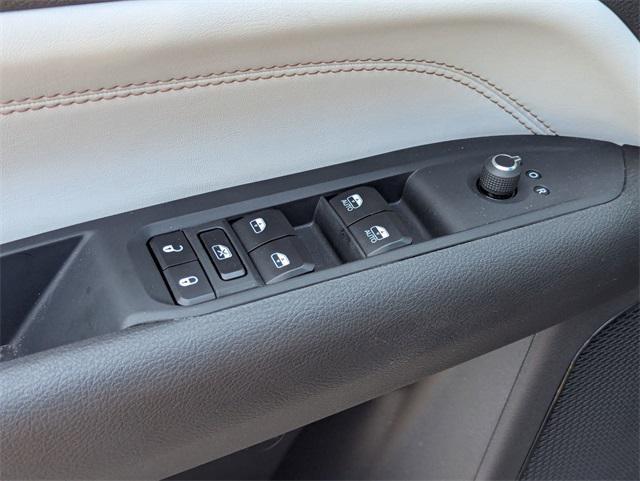 new 2025 Jeep Compass car, priced at $31,105