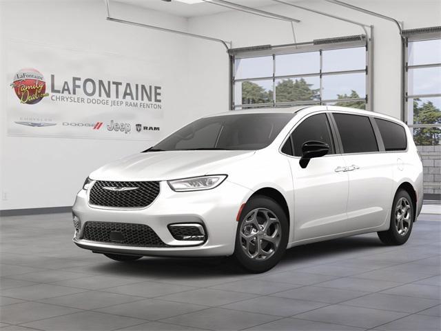 new 2024 Chrysler Pacifica car, priced at $45,320