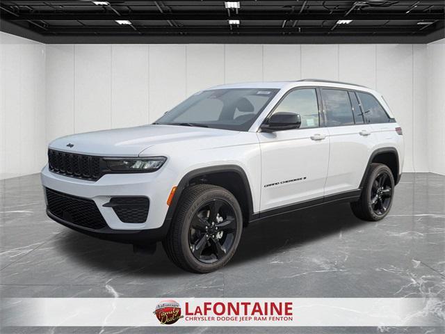 new 2025 Jeep Grand Cherokee car, priced at $42,269