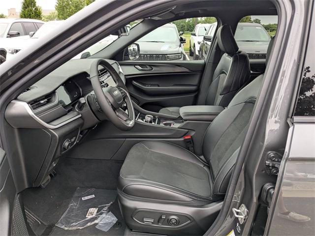 new 2025 Jeep Grand Cherokee L car, priced at $44,772