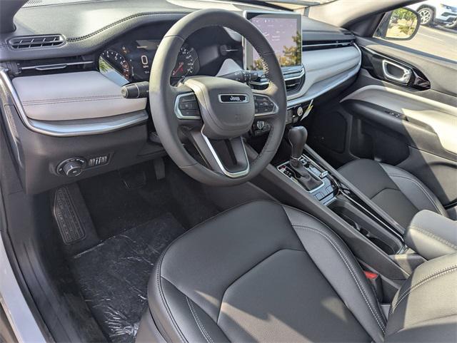 new 2025 Jeep Compass car, priced at $33,827