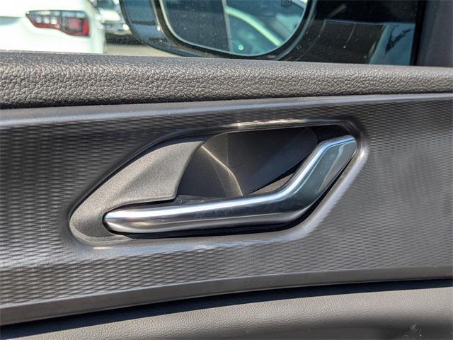 new 2025 Jeep Grand Cherokee L car, priced at $44,772