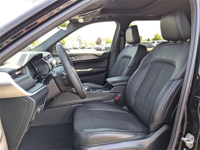 new 2025 Jeep Grand Cherokee L car, priced at $44,772