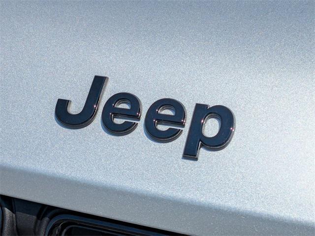 new 2025 Jeep Grand Cherokee L car, priced at $44,772