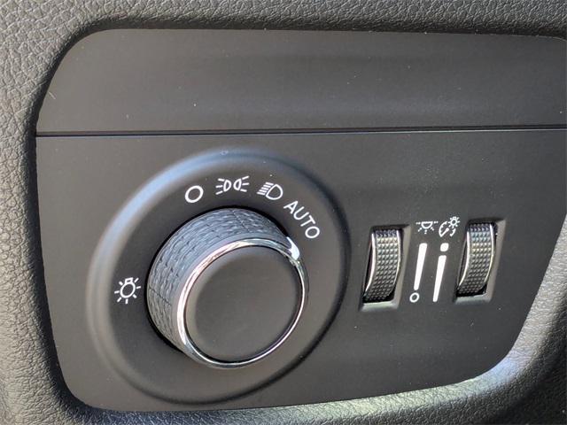 new 2025 Jeep Grand Cherokee L car, priced at $44,772