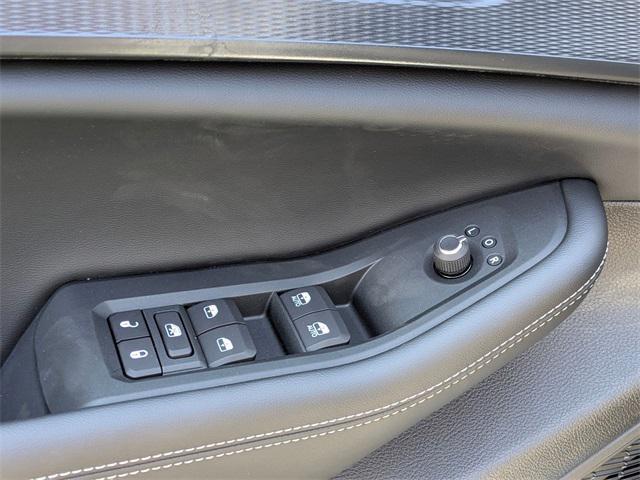 new 2025 Jeep Grand Cherokee L car, priced at $44,772