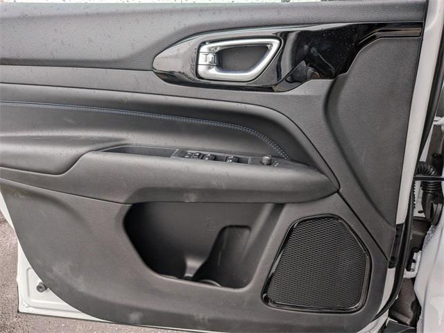 new 2026 Jeep Compass car, priced at $34,296
