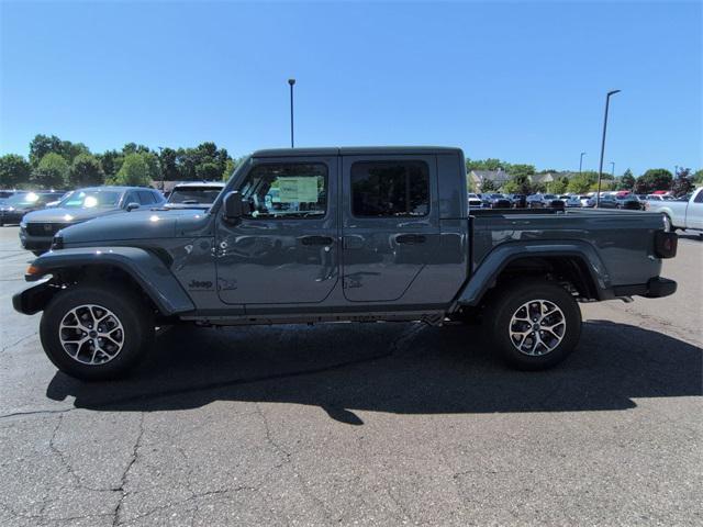 new 2025 Jeep Gladiator car, priced at $47,253