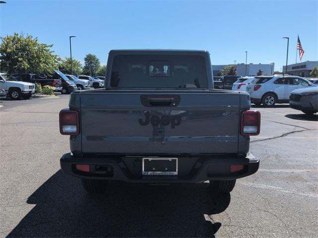 new 2025 Jeep Gladiator car, priced at $47,253