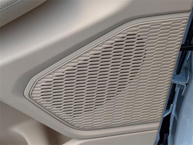 new 2025 Jeep Grand Cherokee L car, priced at $43,958