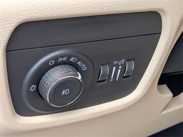 new 2025 Jeep Grand Cherokee L car, priced at $43,958