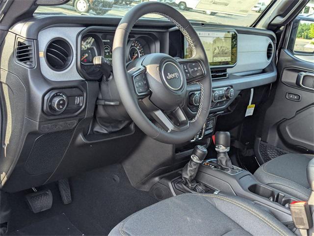 new 2025 Jeep Gladiator car, priced at $47,253