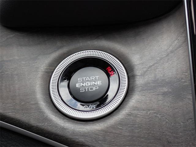 new 2025 Jeep Grand Cherokee car, priced at $44,935