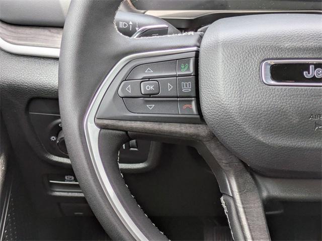 new 2025 Jeep Grand Cherokee car, priced at $44,935
