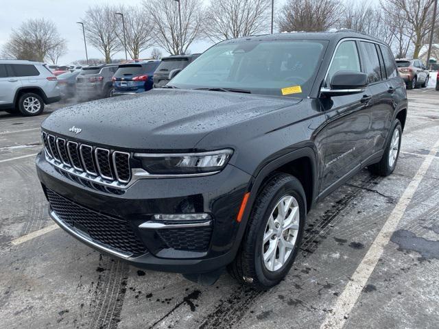 used 2023 Jeep Grand Cherokee car, priced at $29,239