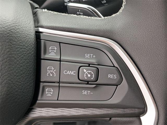 new 2025 Jeep Grand Cherokee car, priced at $38,166