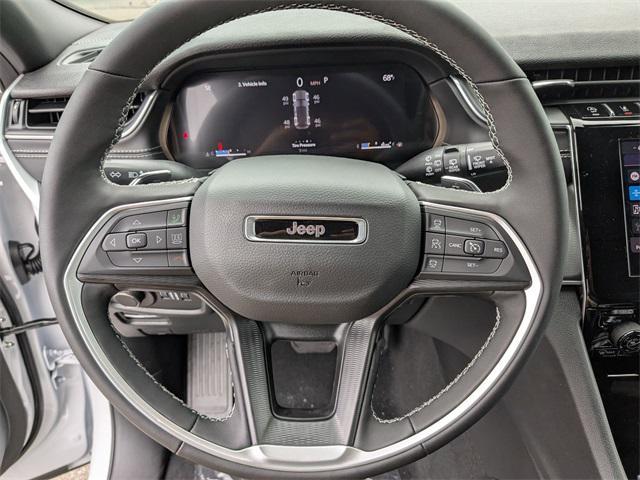 new 2025 Jeep Grand Cherokee car, priced at $38,166
