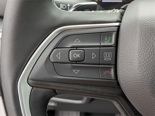 new 2025 Jeep Grand Cherokee car, priced at $38,166