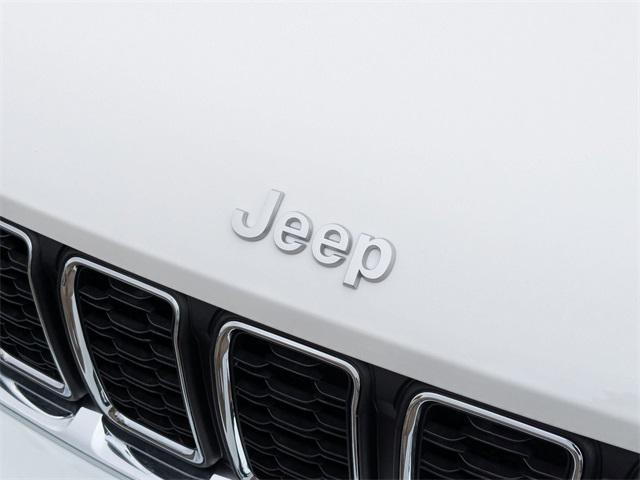 new 2025 Jeep Grand Cherokee car, priced at $38,166