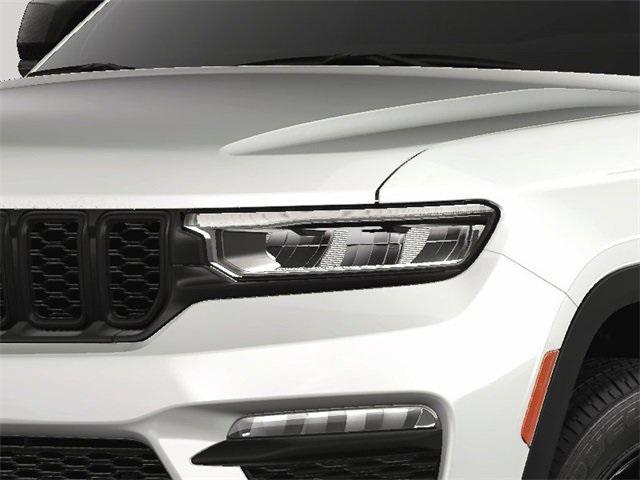 new 2025 Jeep Grand Cherokee car, priced at $44,426