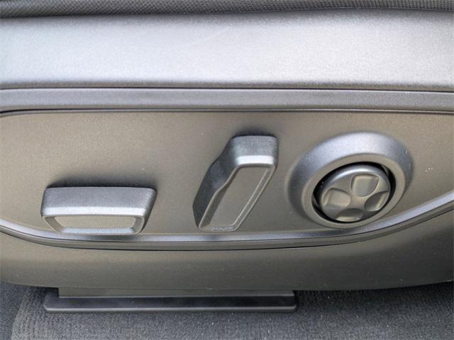 new 2025 Jeep Grand Cherokee L car, priced at $44,263