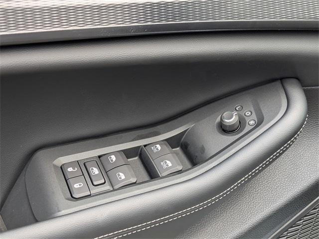 new 2025 Jeep Grand Cherokee L car, priced at $44,263