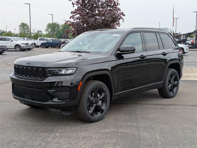 new 2025 Jeep Grand Cherokee car, priced at $44,910