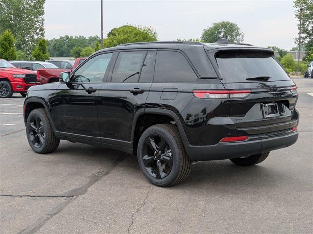 new 2025 Jeep Grand Cherokee car, priced at $44,910