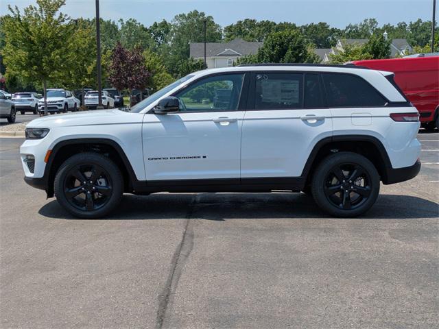 new 2025 Jeep Grand Cherokee car, priced at $44,426