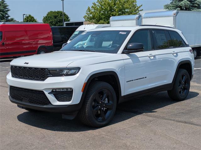 new 2025 Jeep Grand Cherokee car, priced at $44,426