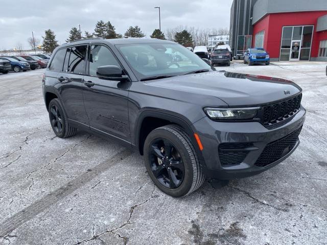 used 2023 Jeep Grand Cherokee car, priced at $33,716