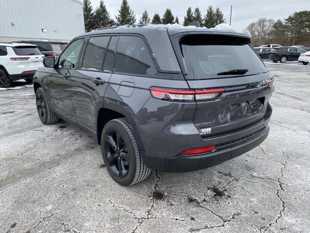 used 2023 Jeep Grand Cherokee car, priced at $33,716