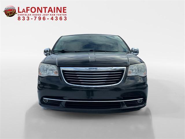 used 2014 Chrysler Town & Country car, priced at $9,186