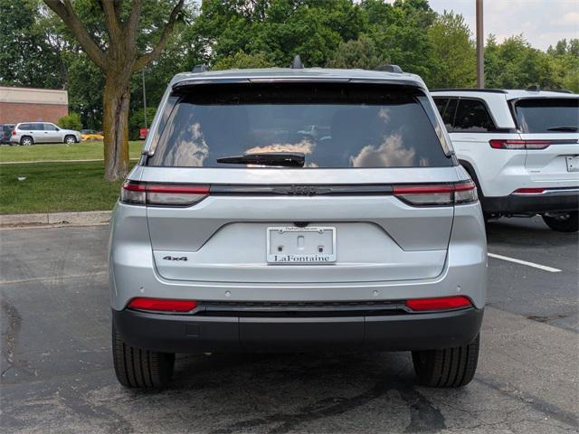 new 2025 Jeep Grand Cherokee car, priced at $42,720