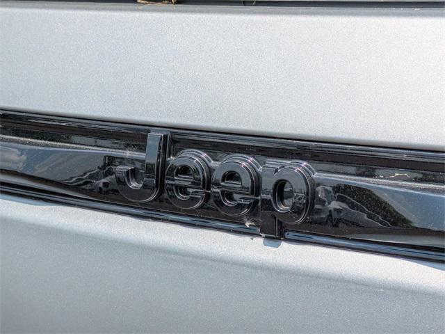 new 2025 Jeep Grand Cherokee car, priced at $42,720
