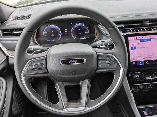 new 2025 Jeep Grand Cherokee car, priced at $47,085