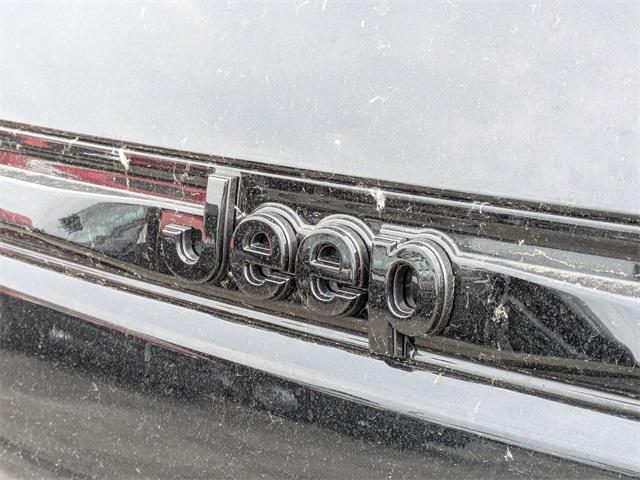 new 2025 Jeep Grand Cherokee car, priced at $47,085