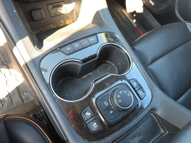 used 2022 GMC Acadia car, priced at $27,089