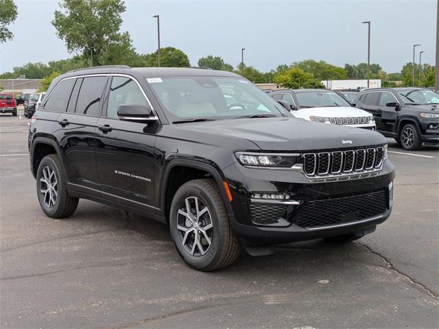 new 2025 Jeep Grand Cherokee car, priced at $44,755