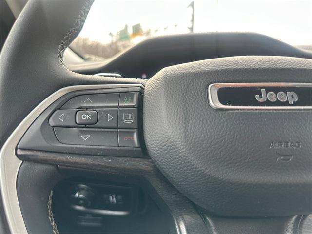 used 2023 Jeep Grand Cherokee car, priced at $27,380