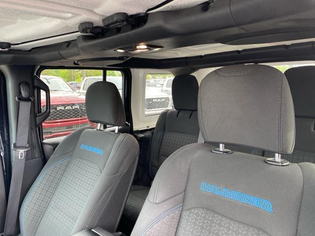 used 2021 Jeep Wrangler Unlimited car, priced at $27,919