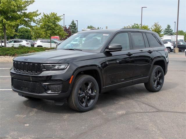 new 2025 Jeep Grand Cherokee car, priced at $44,910