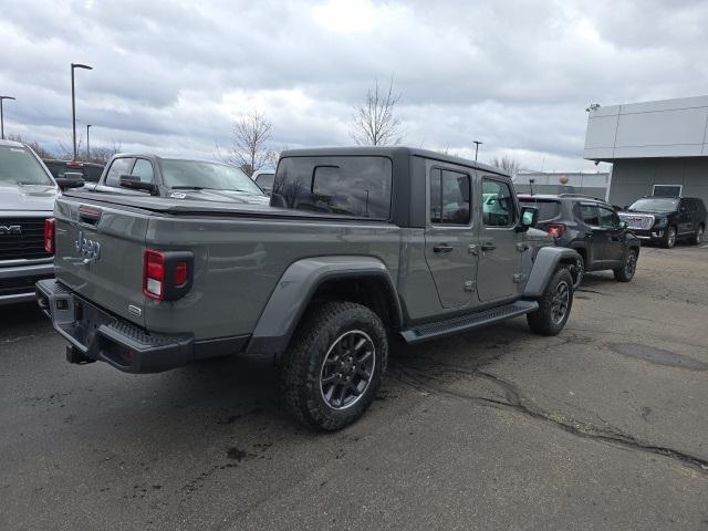 used 2021 Jeep Gladiator car, priced at $34,187