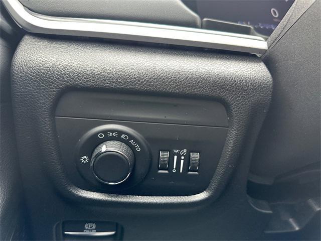 used 2024 Jeep Grand Cherokee L car, priced at $36,204