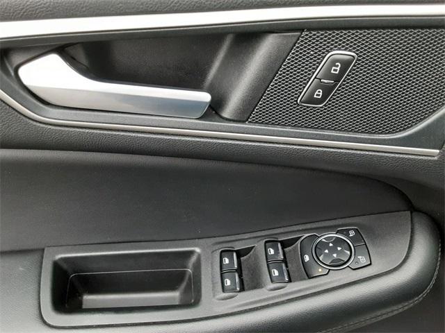 used 2024 Ford Edge car, priced at $20,169